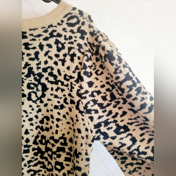 Madison + Hudson Cheetah Animal Print Sweater Dress size Large - Picture 6 of 7